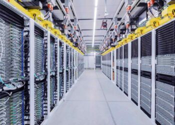 Data Center Power Savings Optimize Efficiency